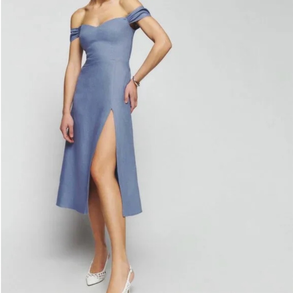 Off the shoulder Reformation dress, like new!!